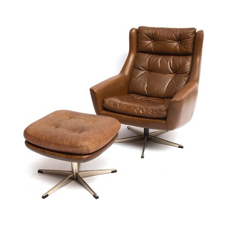 Scandinavian Modern Reclining Leather Lounge Chair And Ottoman By John