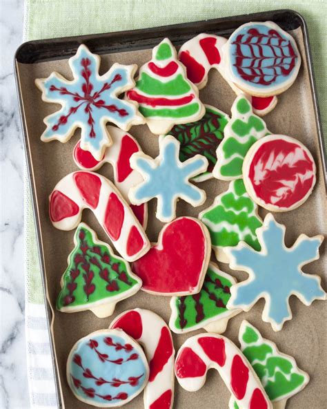 This Is Hands Down The Way To Decorate Cookies With Icing Recipe