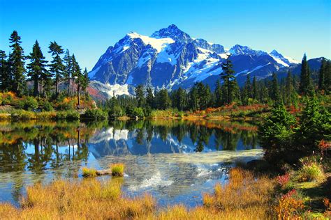 The Beautiful Mountain Scenery Of Mount Shuksan In Washington State