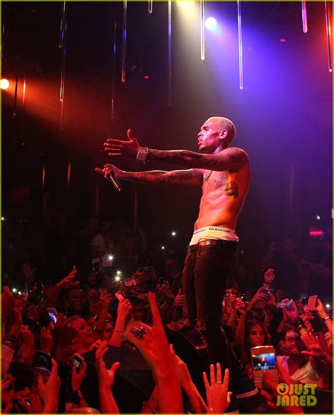 Chris Brown Shirtless At Gotha Club In Cannes Photo Chris