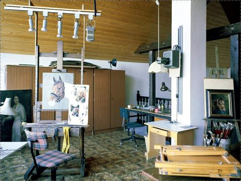 Beautiful Artist Room Interior Design Ideas With Picture Interior