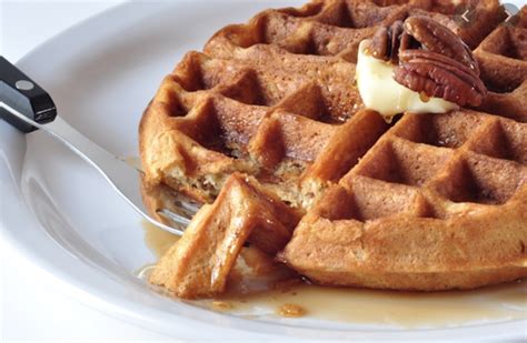 Whole Wheat Pecan Waffles Gymbirds 21 Day Challenge