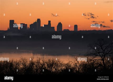 The Dallas Skyline From White Rock Lake Dallas Texas Stock Photo Alamy