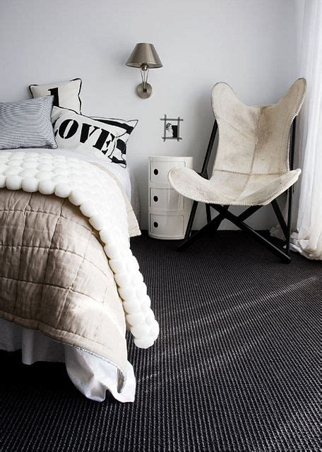 20 Lovely Grey Carpet Bedroom Ideas Sweetyhomee
