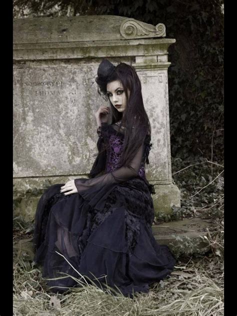 Cemetary Victorian Goth Gothic Beauty Gothic People