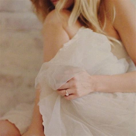 Sneak Peek At Lauren Conrads Adorable Engagement Photos—see The Pics E News