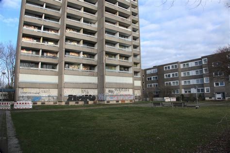 Wir haben uns entschlossen, das horrorhaus in der kielstraße 26 zu besetzen. Rückbau "Horrorhaus" Dortmund - Abbruch & Rückbau ...