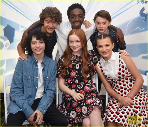 Stranger Things Cast Joined By New Stars At Comic Con Photo 3932300