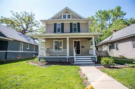 2552 20th Ave, Rock Island, IL 61201 | Trulia
