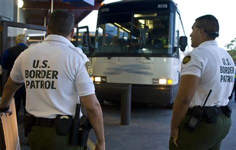 Us Customs And Border Protection Agents Check Bus Flickr Photo