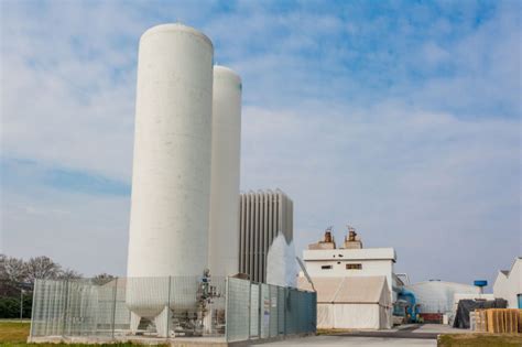 Compressed Air Energy Storage - Bold Business