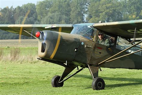 G Bnge Auster Aop6 Laa Andover Strut Fly In Brimpton Airf Flickr