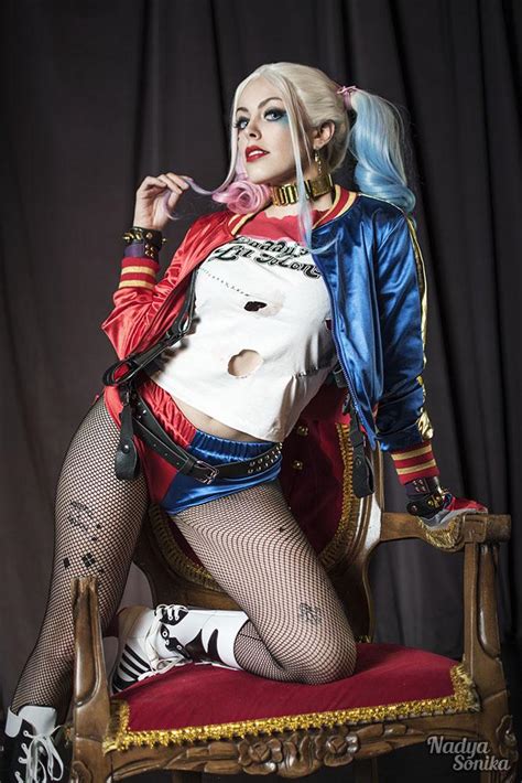 Harley quinn may do some crazy things for love, but it's all just to put a. Harley Quinn Cosplay : HarleyQuinn
