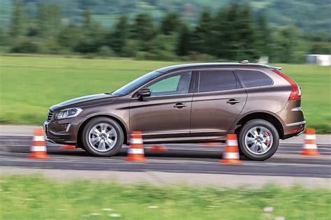 Volvo xc60 t5 awd/bmw x3 xdrive30i/porsche macan/alfa romeo stelvio 2.0 turbo q4: BMW X3 vs. Volvo XC60 Test: Aufsteiger fordert Dauerbrenner - MeinAuto.de