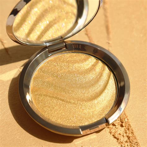 Shimmering Skin Perfector™ Pressed Highlighter Gold Lava Sephora