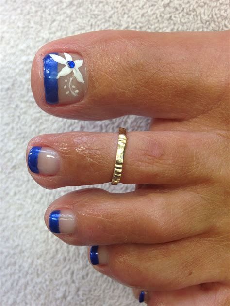 Blue French Flower Pedicure Flower Pedicure Designs French Pedicure