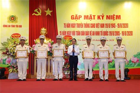 Check spelling or type a new query. Gặp mặt kỷ niệm 75 năm Ngày truyền thống Công an nhân dân ...