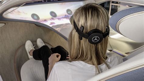 Mercedes Muestra Un Coche Que Se Puede Controlar Con La Mente Techradar