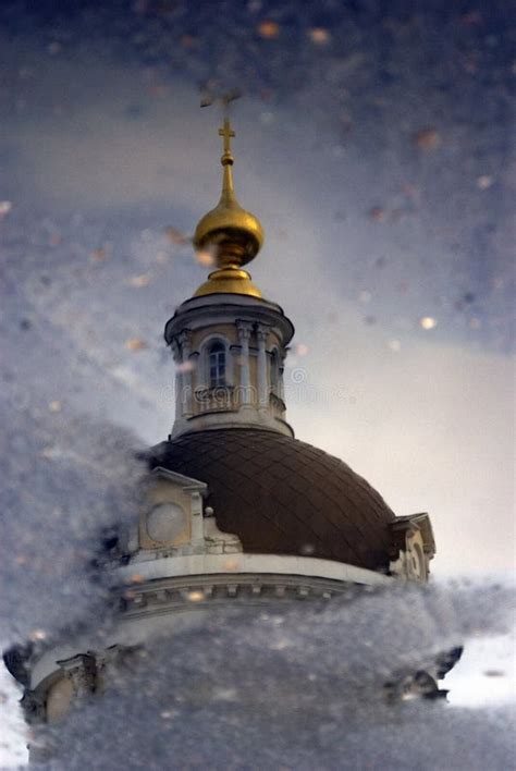 Michael Archangels Kerk In Kolomna Rusland De Bezinning Van Het Water