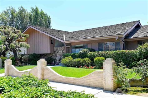 The Real Brady Bunch House Architecture Designs