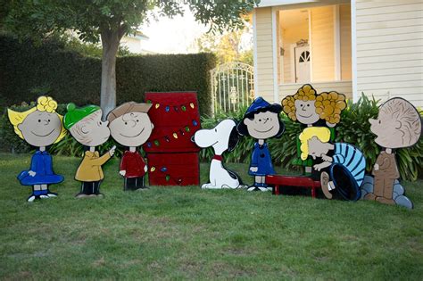 Charlie Brown Christmas Lawn Decorations