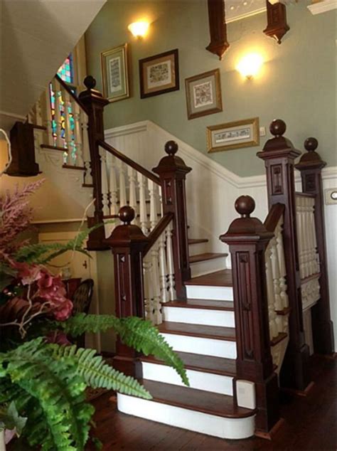 Awesome 47 Amazing Victorian Staircases Design Ideas For Beauty And