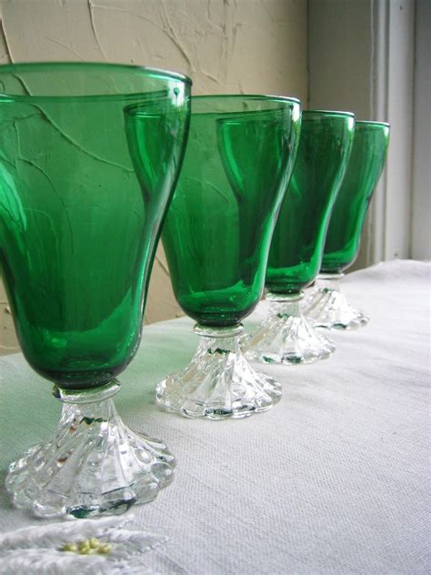 Vintage Emerald Green Drinking Glasses Vintage Emerald Green Depression Glass 6 Drinking