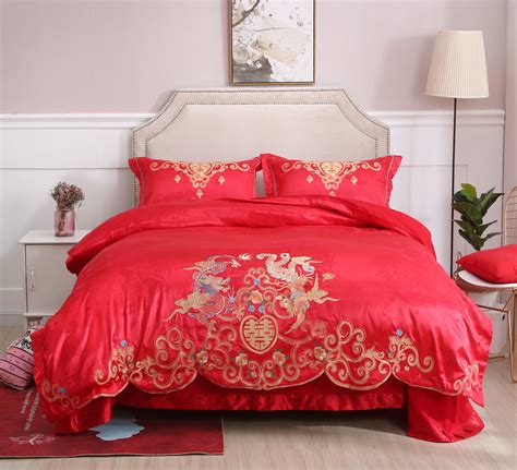 Queen Size Chinese Traditional Red Sheet Asian Bedding With Dragon And