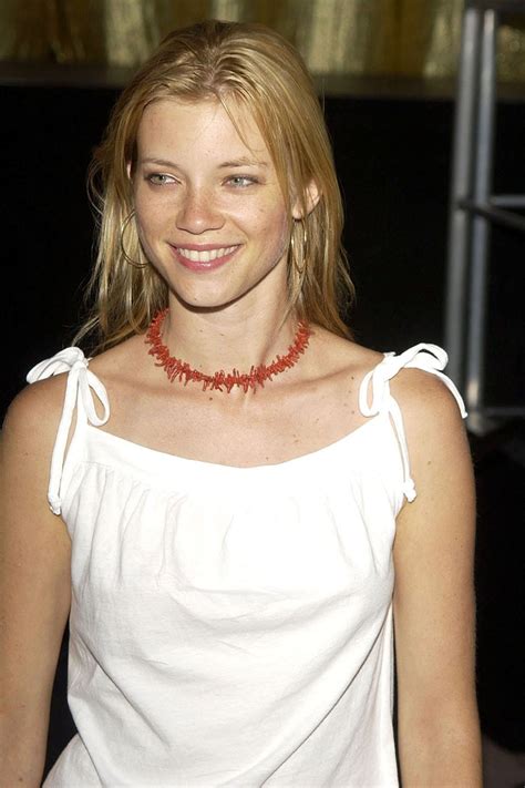 Amy Smart Picture Gallery 2012