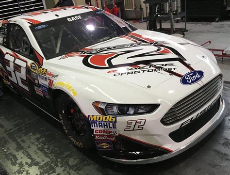 Kevin harvick , subcampionul sprint cup series 2015. 2015 NASCAR Sprint Cup Series Paint Schemes - Team #32 ...