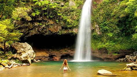 14 Best Tropical Waterfalls In The World Tropikaia