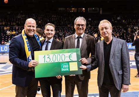 Join facebook to connect with carsten graff and others you may know. PSD Bank spendet 13.000 Euro für Basketball Jugendkonzept ...
