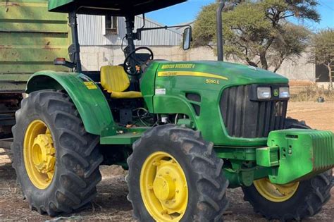 2017 John Deere 5090e Tractors For Sale In Freestate R 370000 On Agrimag