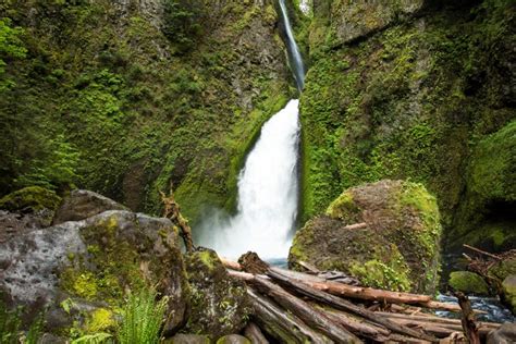 Wahclella Falls An Incredible Waterfall In Oregon