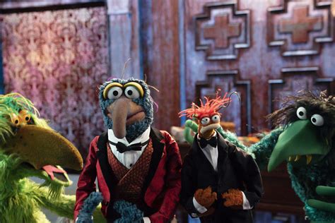 Muppets Haunted Mansion Learn The Secrets Behind The Disney Specials