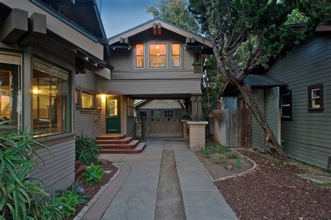 The influences of the craftsman style were best illustrated through the bungalow homes on the west coast built by california architects greene and green, art glass by. Pin on New Home Ideas