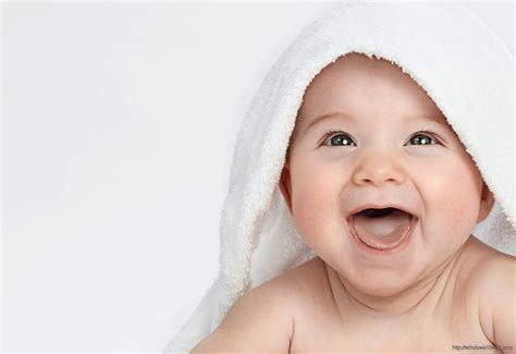 Laughing Baby White Background Wallpaper Windows 10