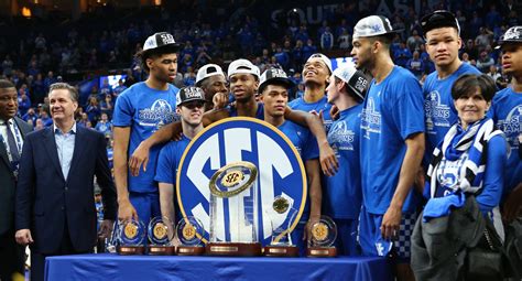 You can also find kentucky wildcats basketball schedule information, price history and seating charts. Preview: Kentucky Basketball in Good Shape for 2018-19 ...
