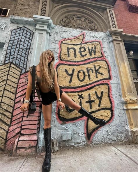 ៚pinterest Ariesprinc3ss In 2021 Nyc Life Nyc Girl Nyc Aesthetic