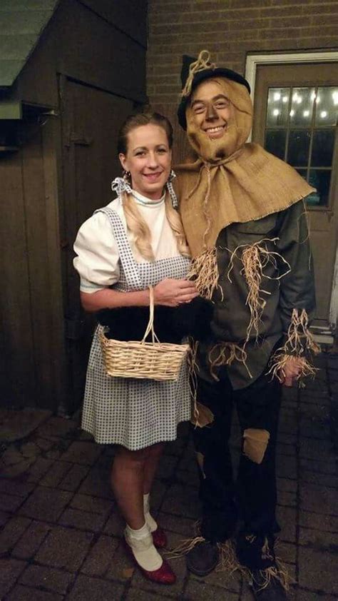 Wizard Of Oz Dorothy And Scarecrow Costumes Halloween Costumes Couples Costumes Halloween