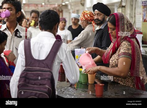 Kitchens Of India Hi Res Stock Photography And Images Alamy