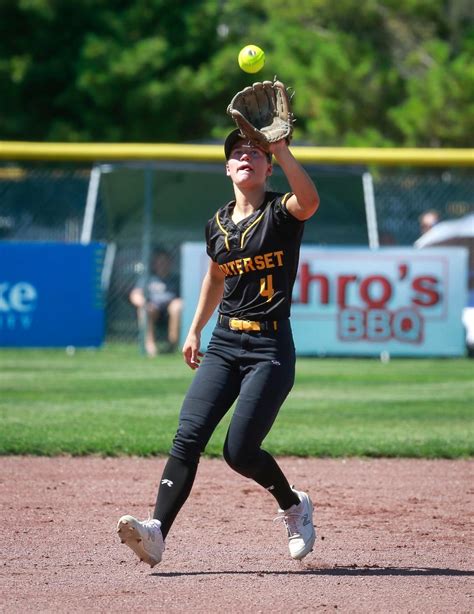 recap scores highlights from iowa class 5a and 4a state championship softball games