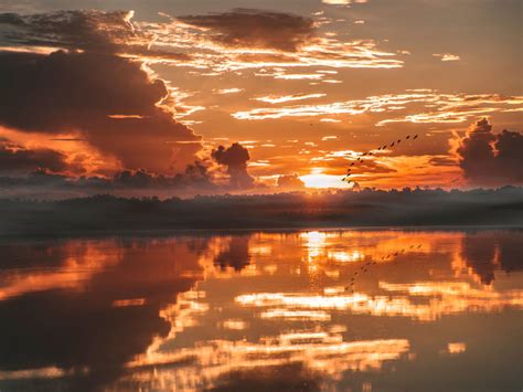 Wallpaper Exotic And Beautiful Sunset Lake Reflections Clouds
