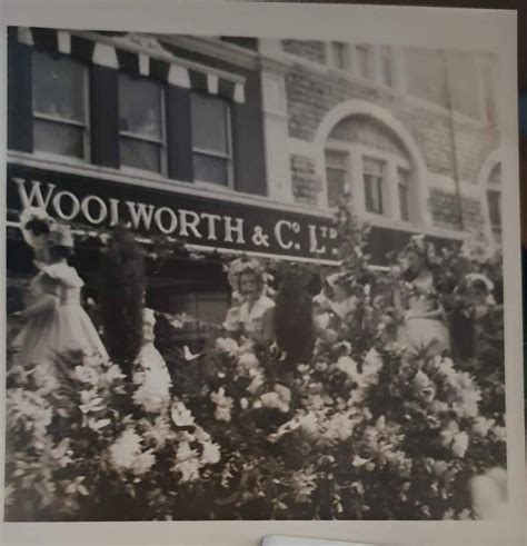 The Original Woolworths Store Old Barry In Pictures