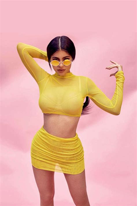 Kylie Jenner Quay X Kylie Sunglasses Photoshoot 2017 06 Gotceleb