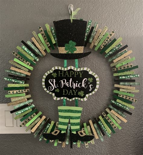 This Wreath Sold By Etsy St Patricks Day Decorations St Patricks