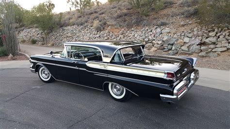 1957 Mercury Turnpike Cruiser Hardtop S951 Los Angeles 2018