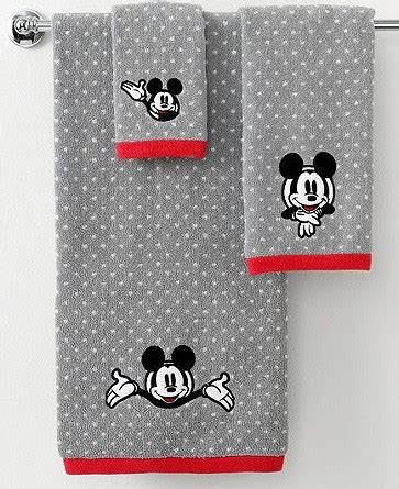 Disney baby 100% cotton winnie the pooh hooded cotton bath terry towel wrap. Mickey mouse bathroom decor - Bathroom decor for kids ...