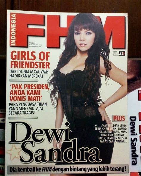 Biodata Dewi Sandra Artis Terseksi Di Indonesia Tahun 2004 Yang Kini Hijrah Dzargon