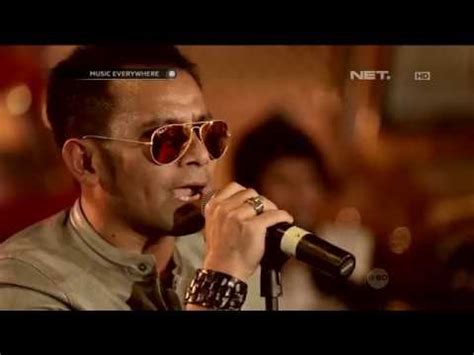 G dan mencoba mengisi rasa kesepian di hatimu oooh. Kunci Gitar Bukan Rayuan Gombal Mp3 - Soft Educaiton